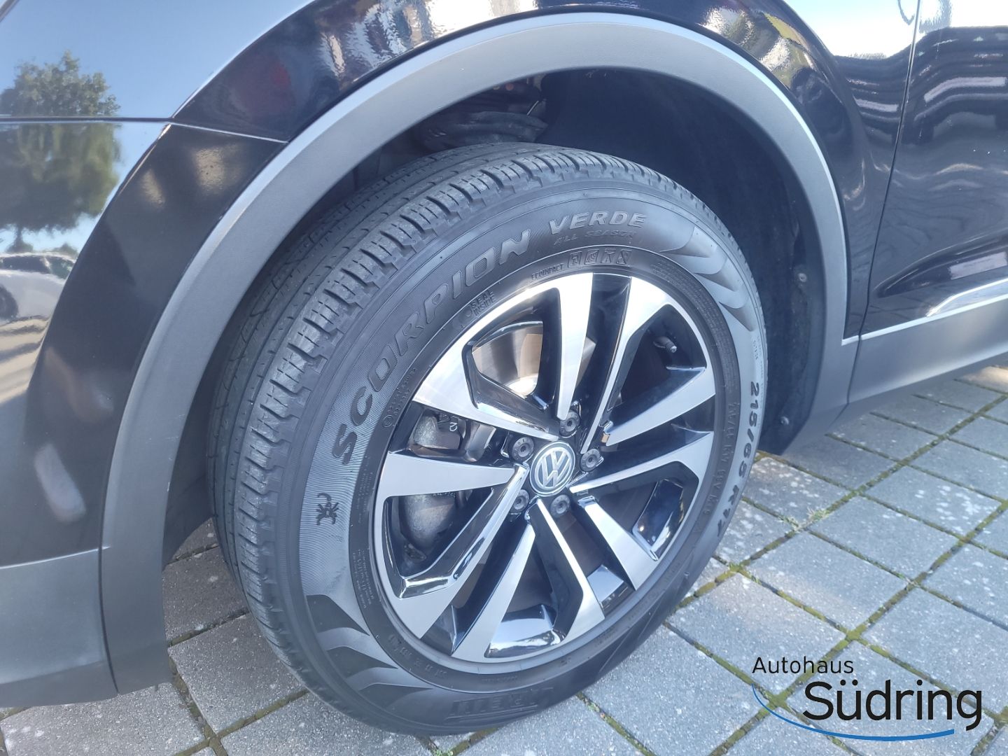 Tiguan 1.5TSI IQ.DRIVE HUD AHK LED ACC AppConnec