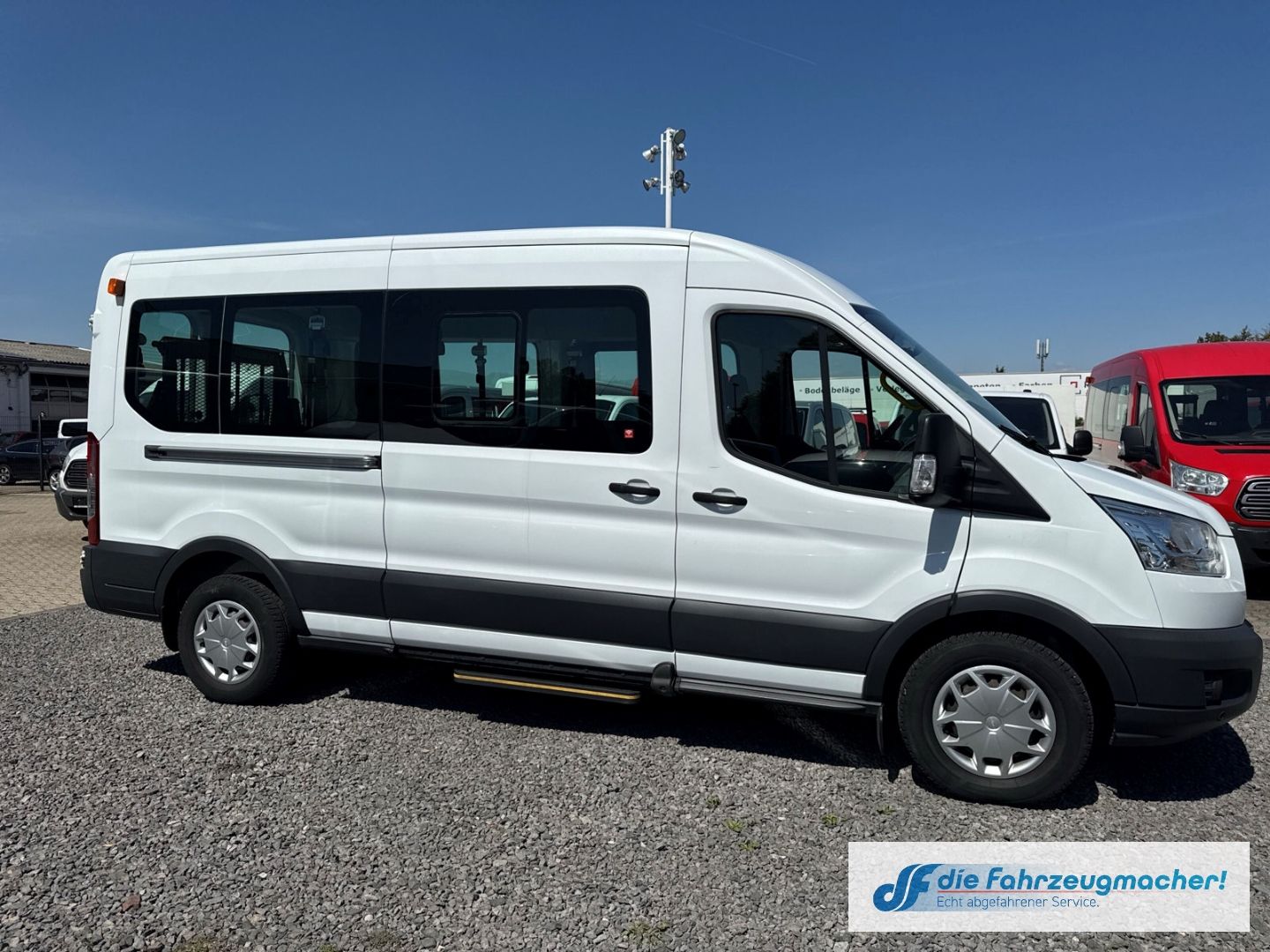 Fahrzeugabbildung Ford Transit Kombi 350 L3 Trend 2.2 TDCi DPF *1571 *K