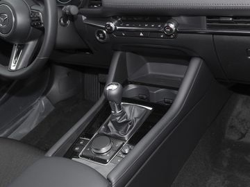Mazda 3 Exclusive-Line Matrix360°BoseKlimaauto.Nav