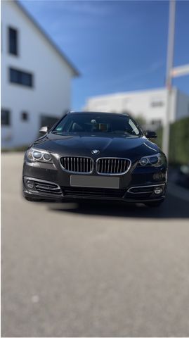 BMW 520d xDrive Touring Aut. Luxury Line *HUP*360°*