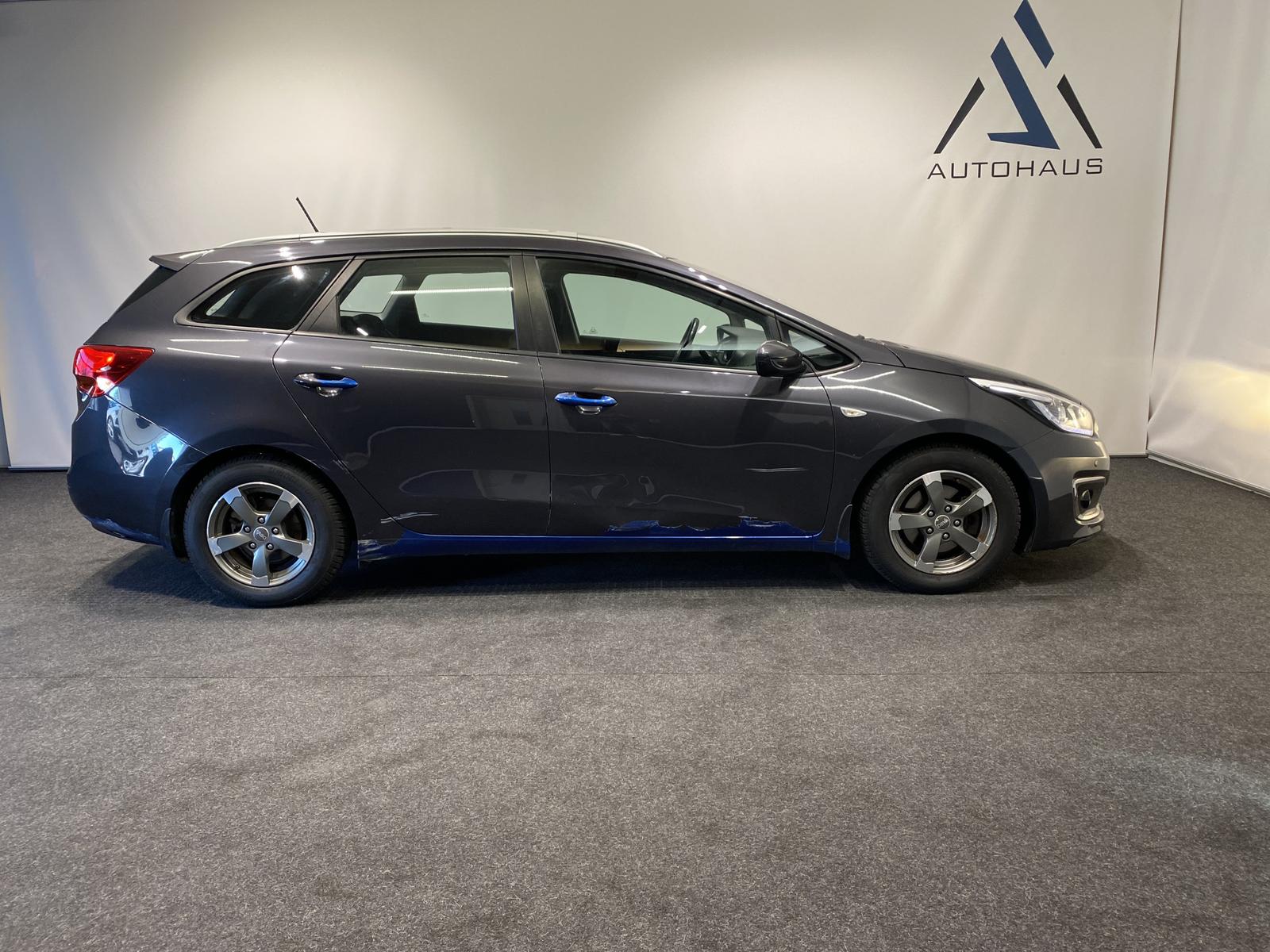 Kia Cee'd Sportswagon Attract AHK Kamera PDC Klima N