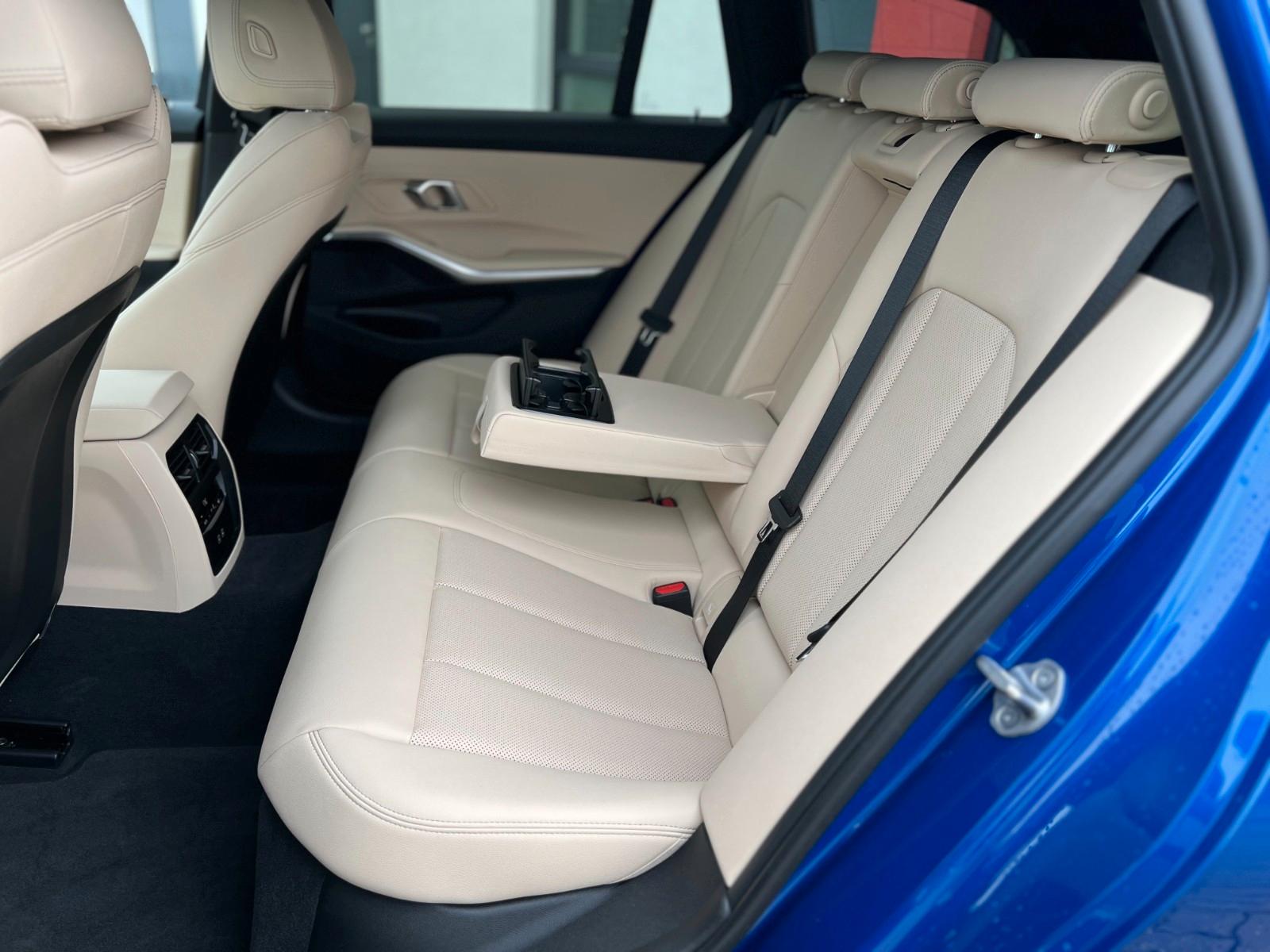 BMW M340i xDrive Touring +HUP+PANO+ACC+MEMORY+