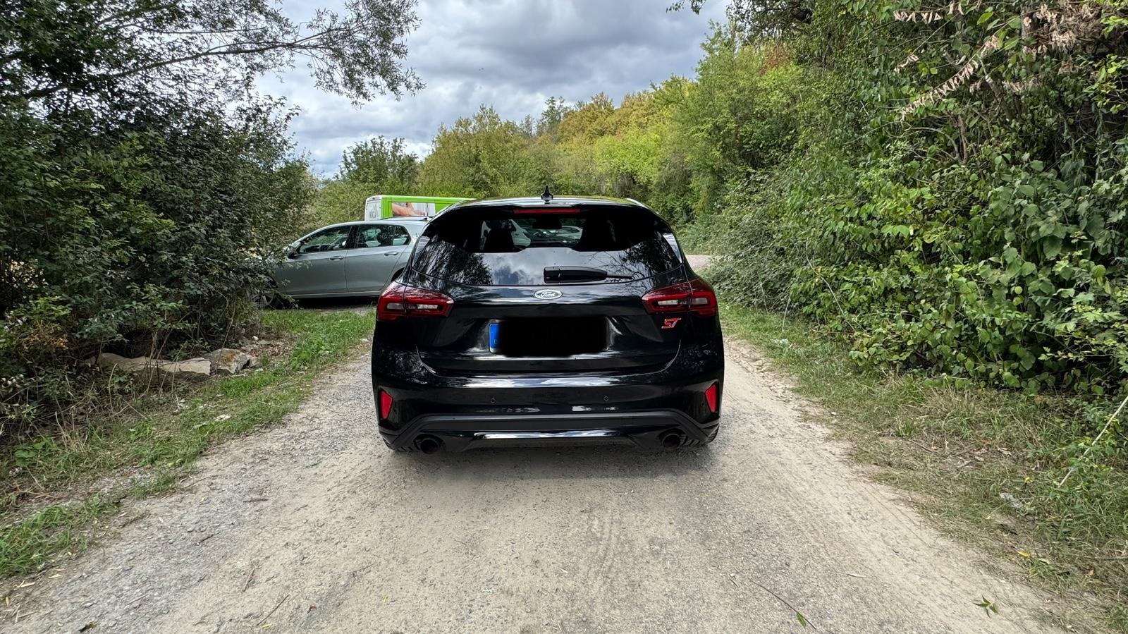 Ford Focus ST X 2.3 EcoBoost Flat-Shift B&O, миниатюра 4