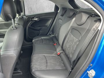 Fiat 500X MY22 CROSS HYBRID Komfort Plus Paket