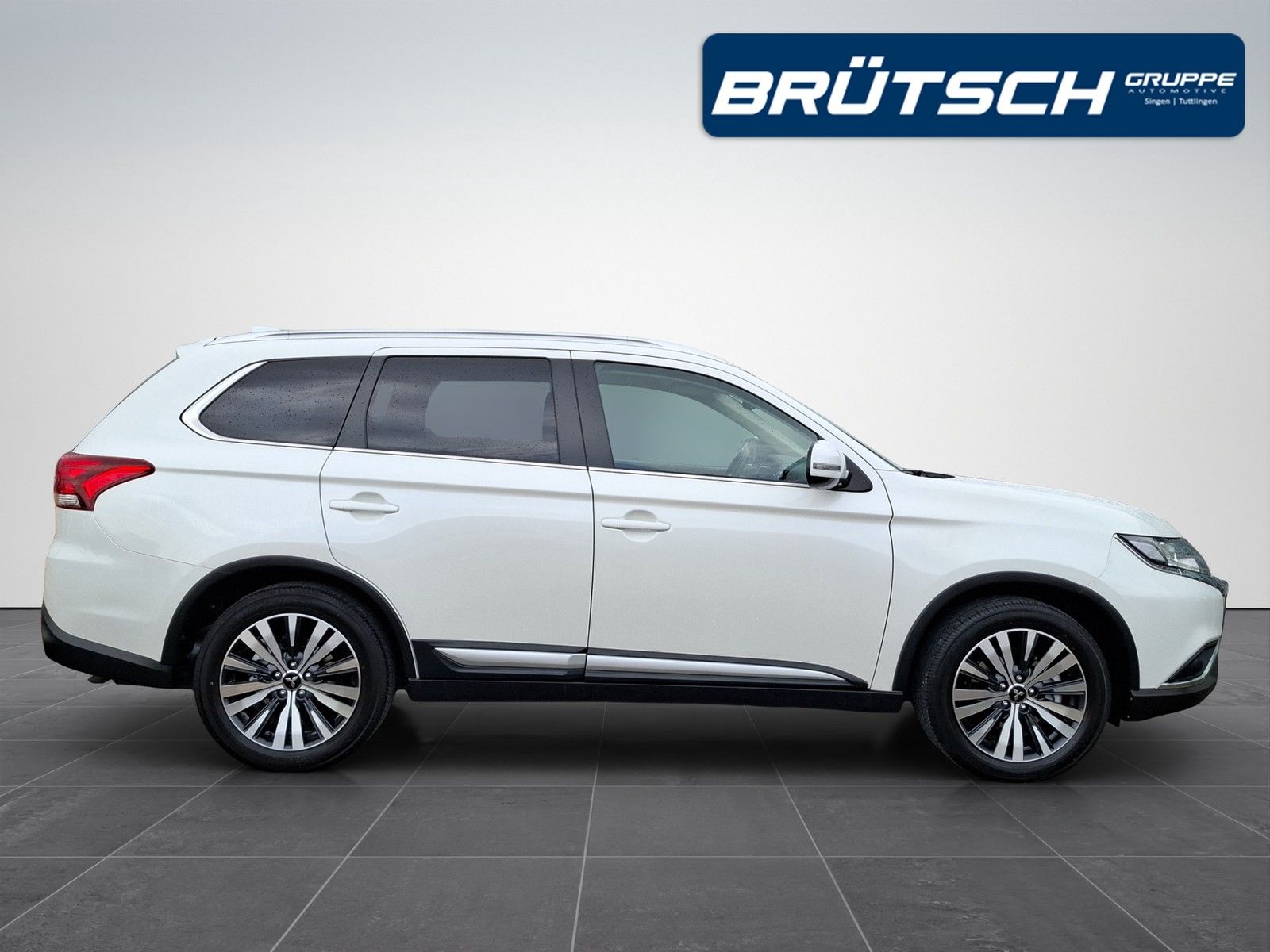 MITSUBISHI Outlander 2.0 Diamant Edition+ 2WD AUTOMATIK / N - Image 8