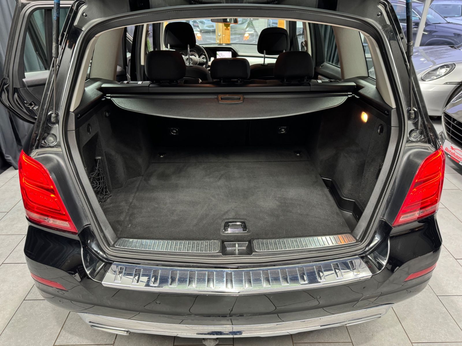 Fahrzeugabbildung Mercedes-Benz GLK220*HU*SCHECKHEFT*TOP*AUTOMATIK*NAVI*AHK