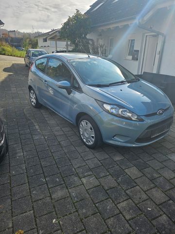 Ford Fiesta 1,25 60kW 