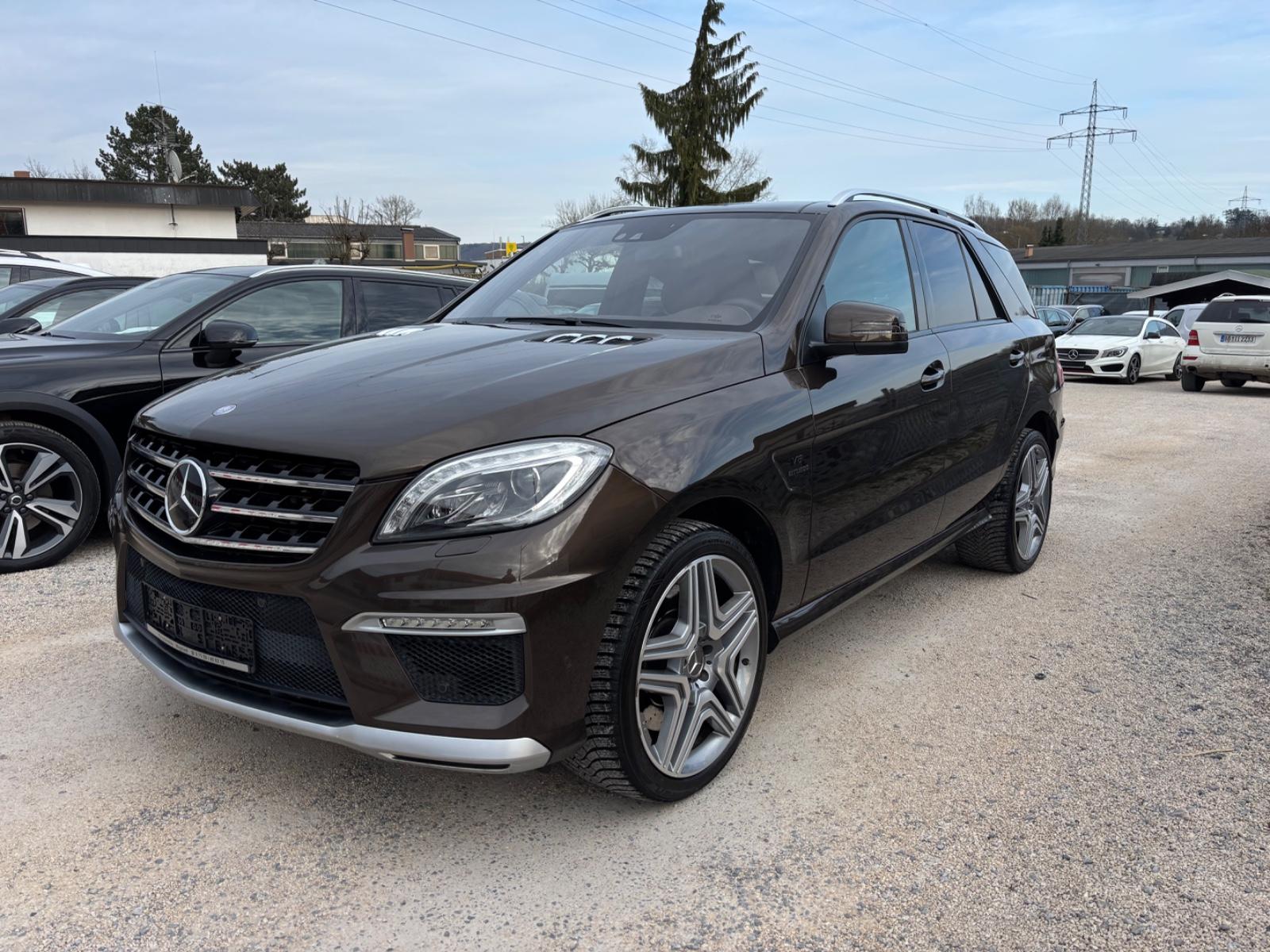 Mercedes-Benz ML 63 AMG Performance,Vollaustattung,Designo,TOP