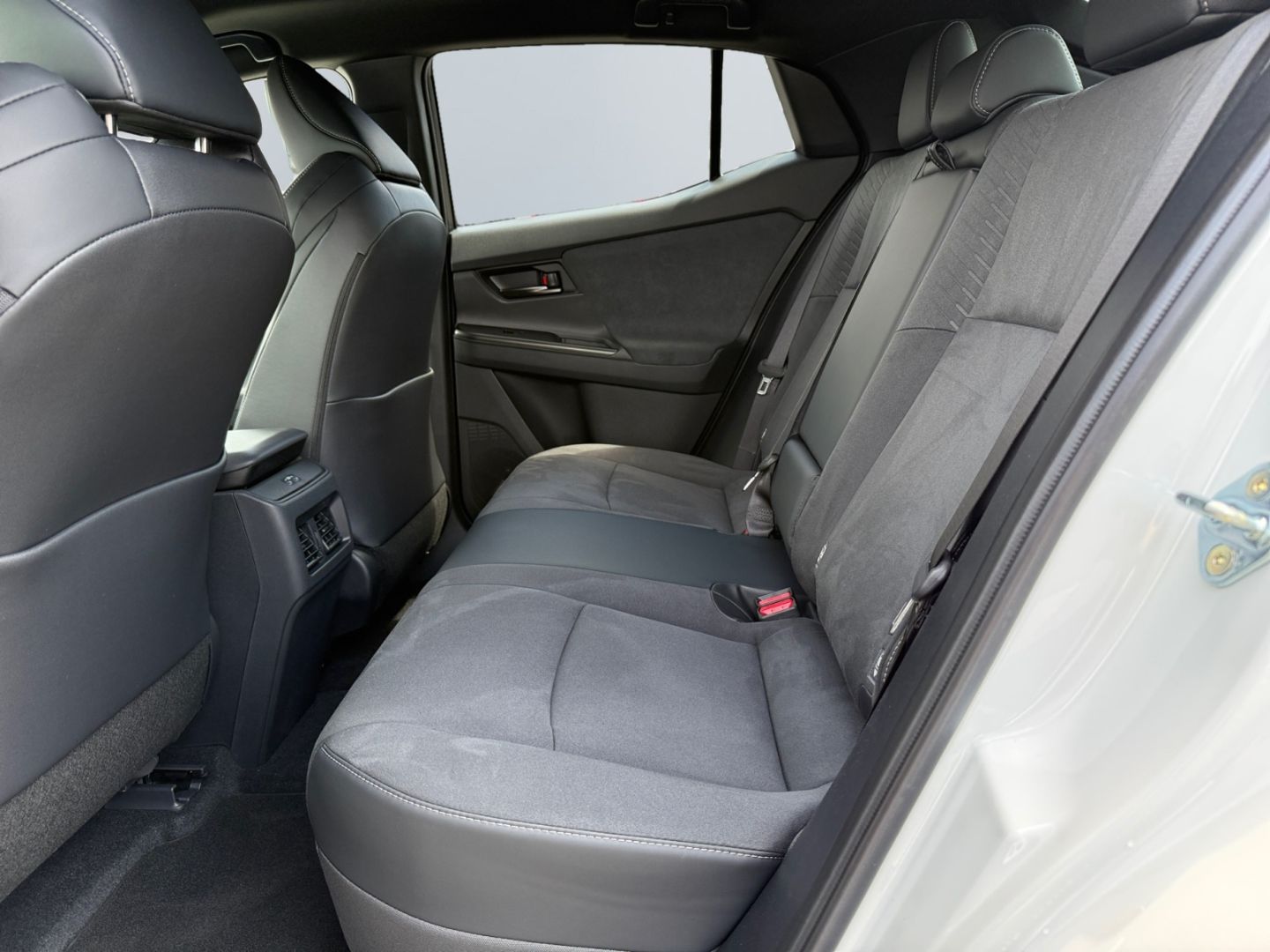 Toyota C-HR - Bild 14