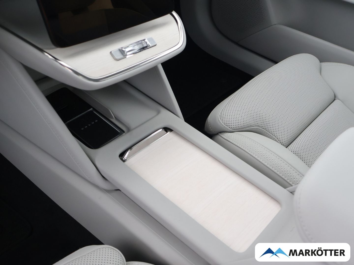 Volvo ES90 - Bild 13