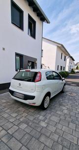 Fiat Punto Evo 1.4 / 1 Hand / Tüv 01 2027 - gebrauchte Fiat Punto Evo aus dem Jahr 2009
