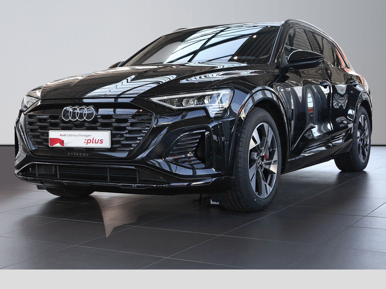 Audi Q8 e-tron S line 55 quattro +MATRIX LED+HEAD UP