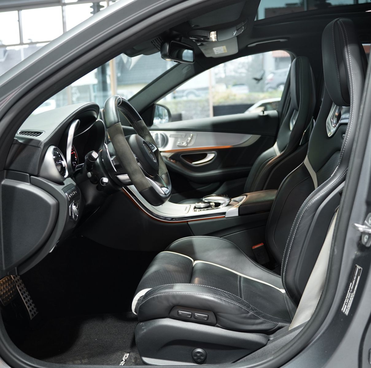 Mercedes Benz C 63 Amg