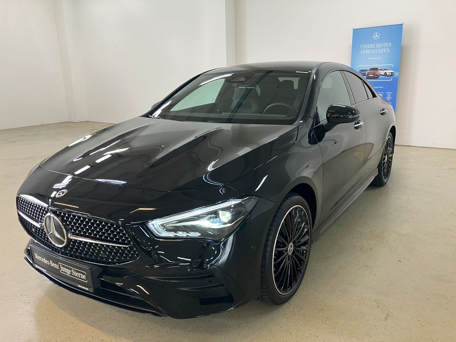 Mercedes-Benz CLA 250 e Coupé mit EQ Hybrid Technologie AMG Li imagem 2