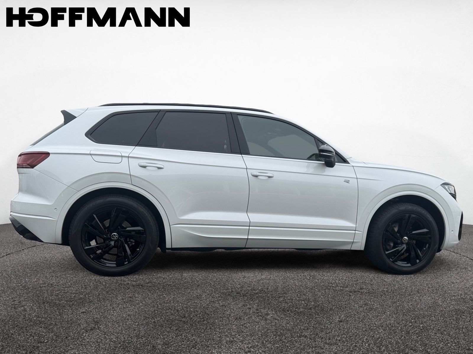 Fahrzeugabbildung Volkswagen Touareg R-Line Black Style Voll Facelift 5J Gara