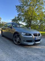 BMW 325i Coupé - - BMW 325 aus 2007: 325i