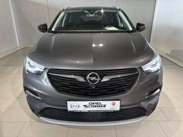 Fotografie 2 des Opel Grandland (X) Grandland X Plug-in-Hybrid 1.6 DI AT Ultimate