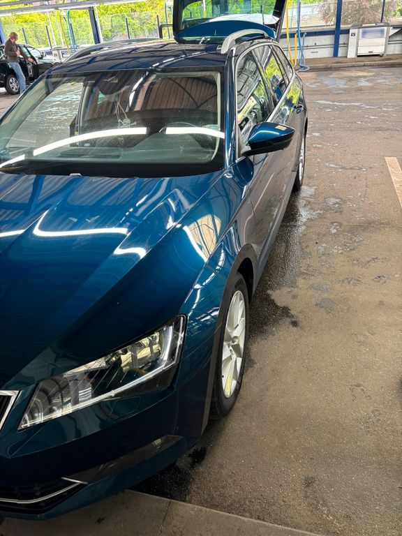 Image of Skoda Superb