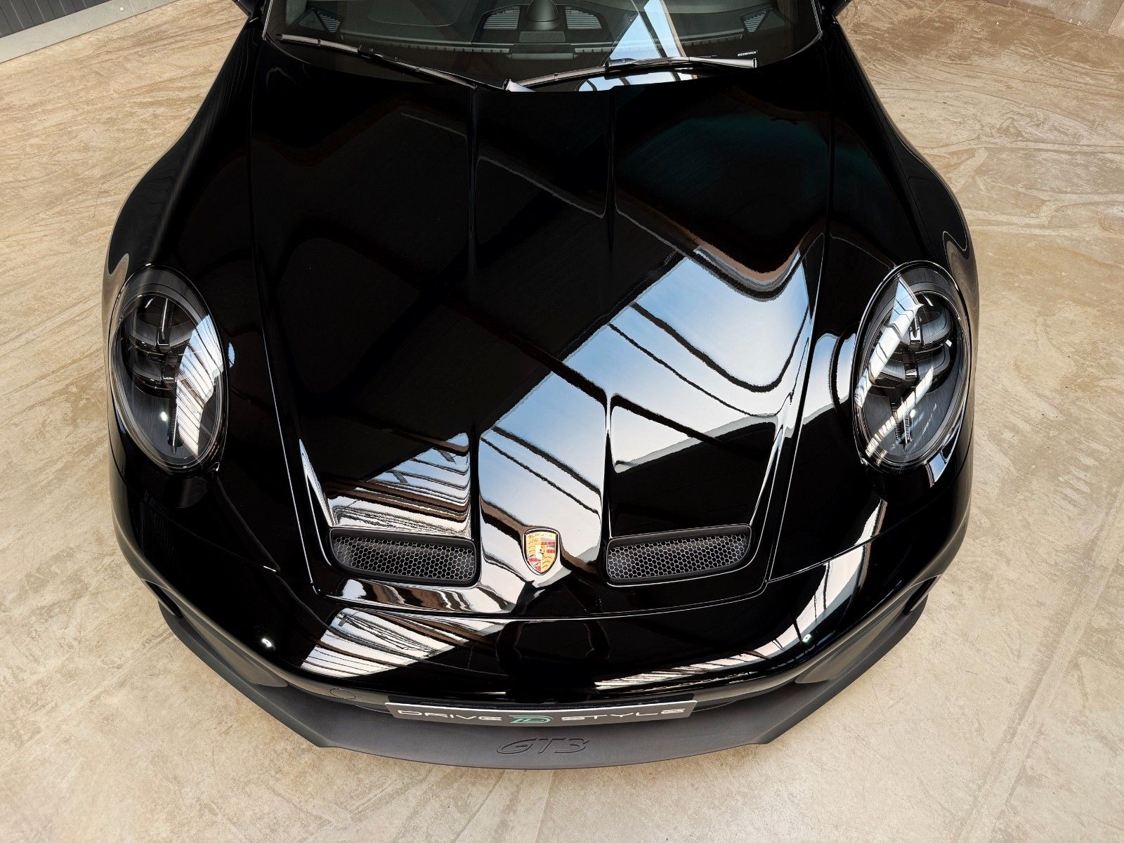 Fahrzeugabbildung Porsche GT3 + 1. Hand + 1.835 km + Lift + Carbon + BOSE