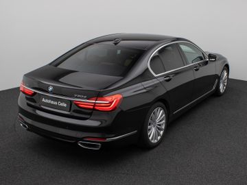 Fahrzeugabbildung BMW 730d xDr LED ACC HUD HI-FI DAB Kamera 360°