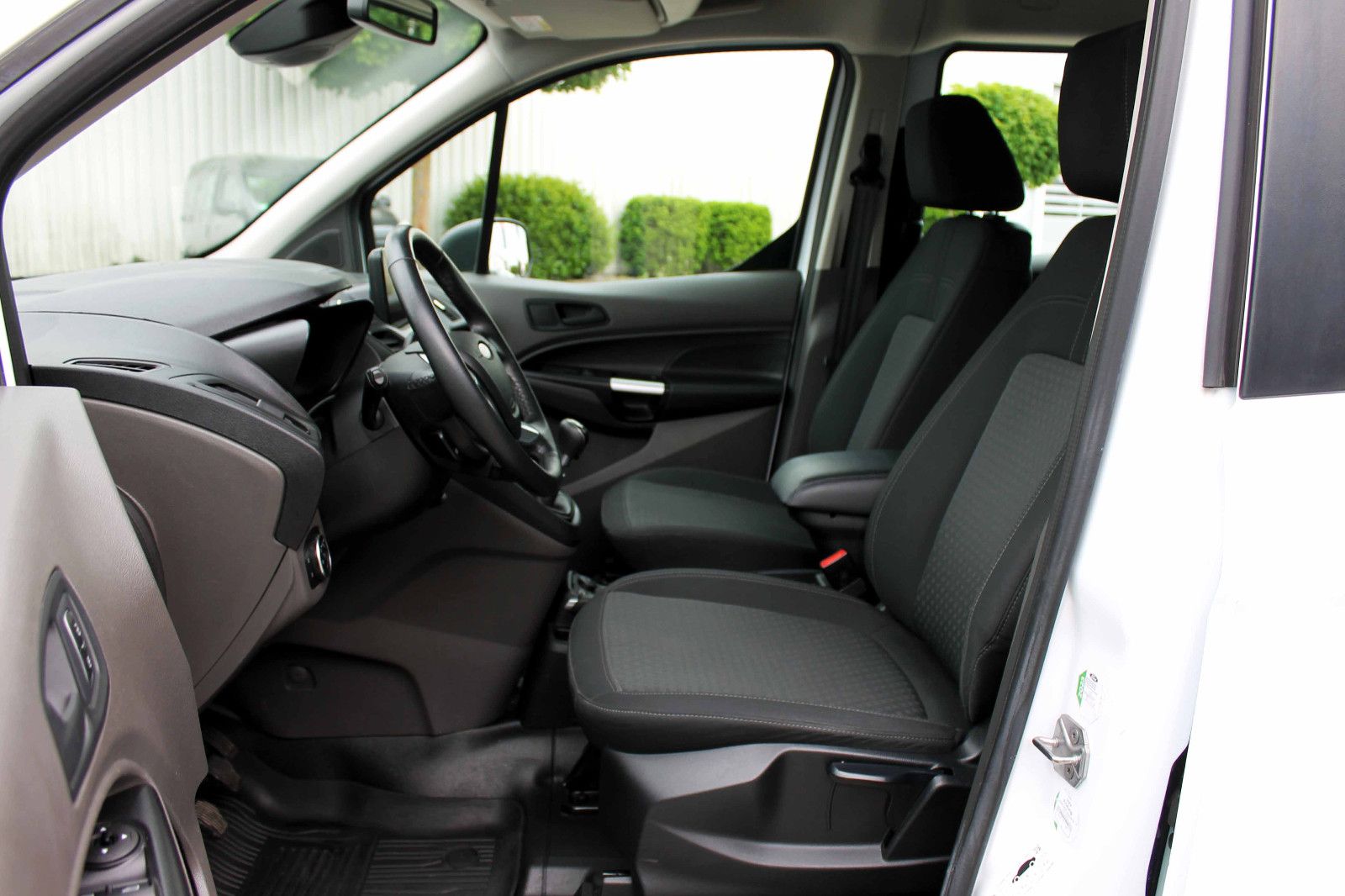 Fahrzeugabbildung Ford Transit Connect 230 L2 Lang Trend 1.5EcoBlue KAM