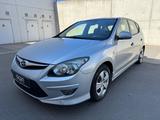 Hyundai i30 1.4 Edition Plus Sport Klima TÜV Neu - Hyundai i30: Edition Plus