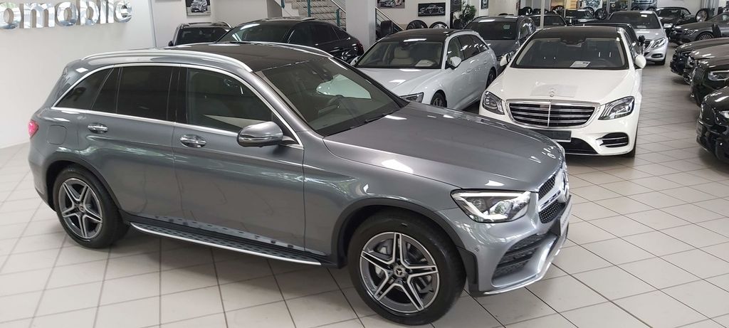 Mercedes-Benz GLC 300 4M AMG AIRM DISTR LEDER NETTO 41.500