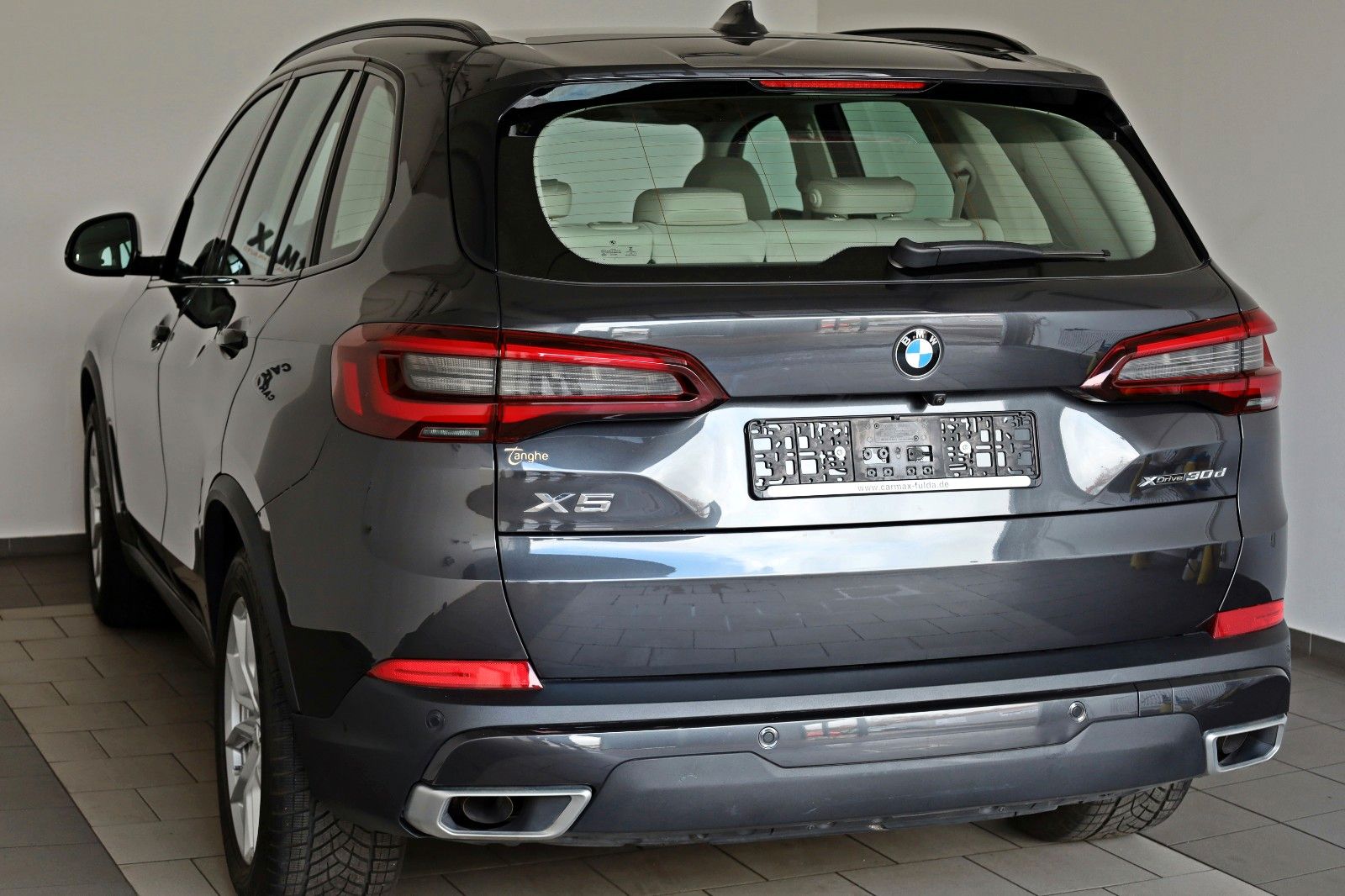 Fahrzeugabbildung BMW X5 xDrive 30d,Leder,Navi,LED,SH,H&K,Kamera,ACC