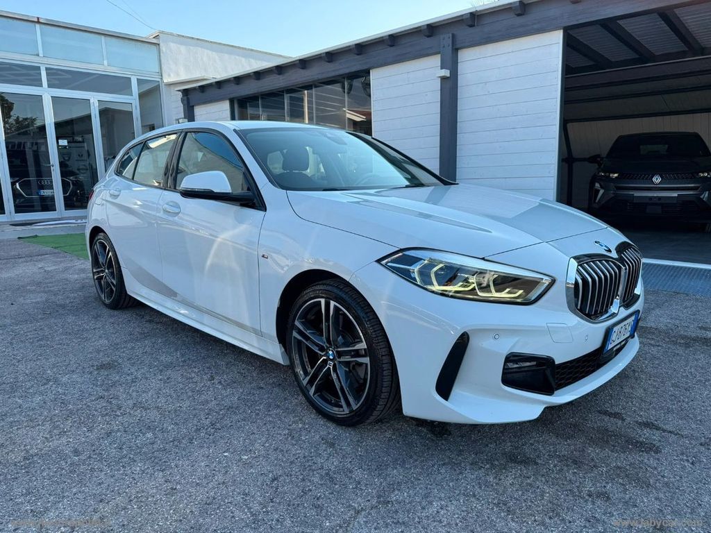Image of BMW 120