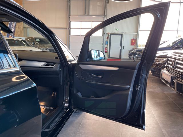 BMW 218 d Gran Tourer Sport Line *Kamera*Klima*Navi*