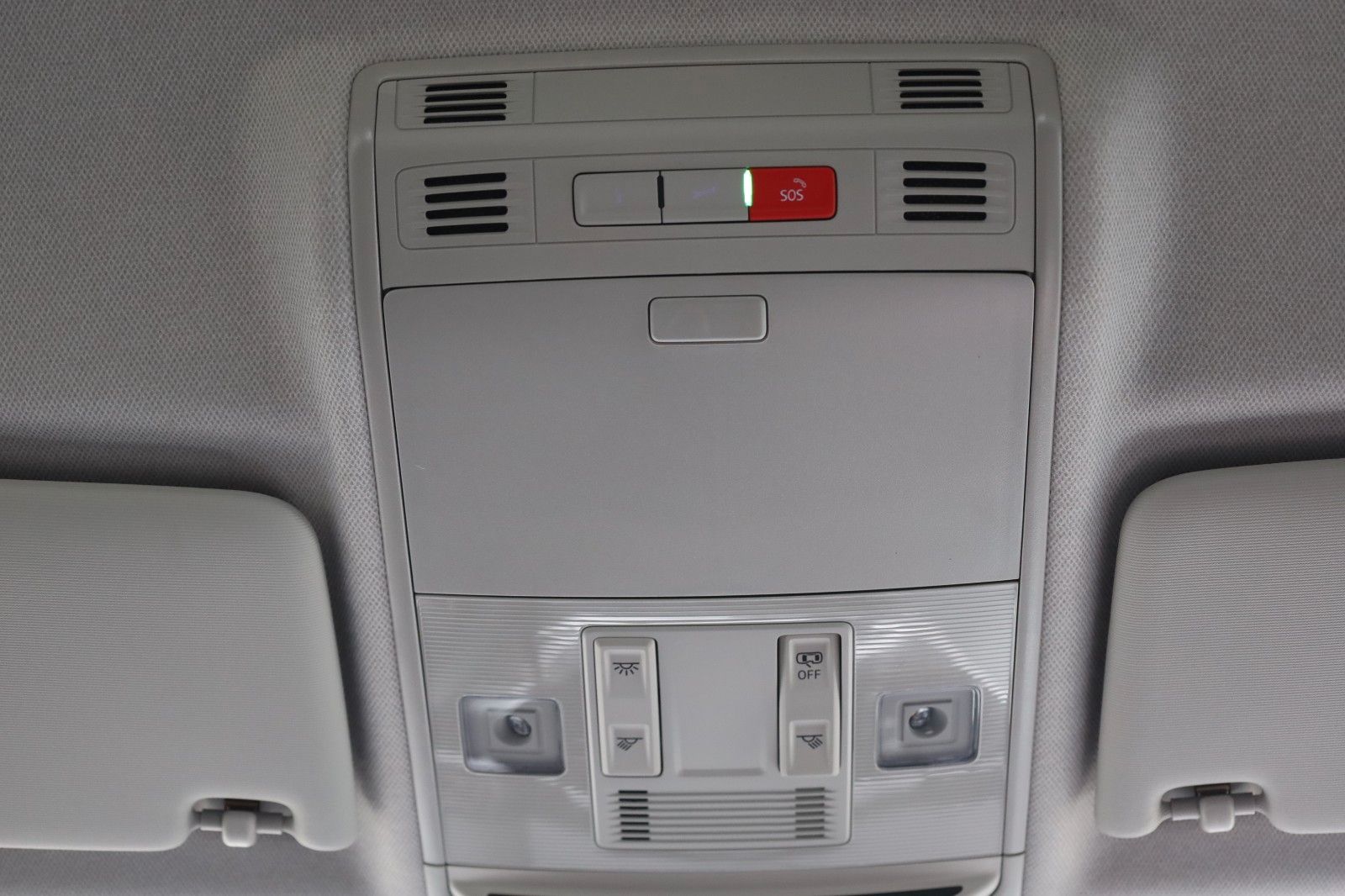 Fahrzeugabbildung SKODA Kamiq 1.0 Ambition *AHZV*5J.GAR*SHZ*Kamera