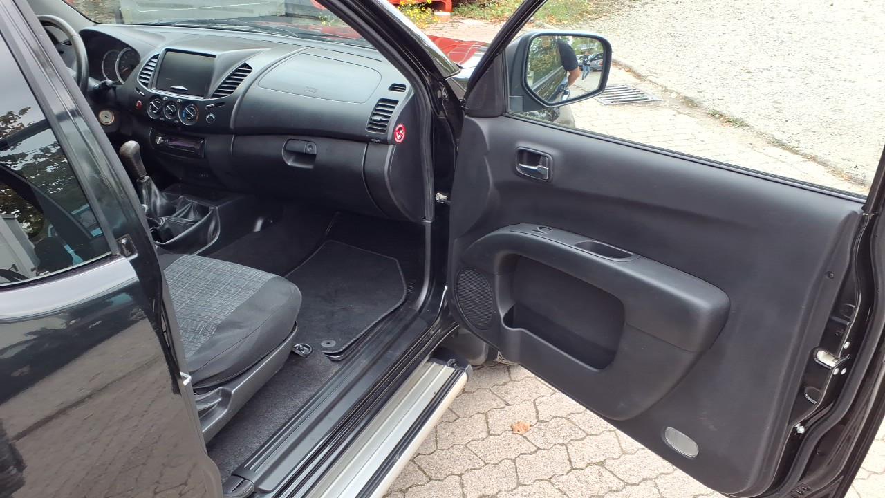 MITSUBISHI L200 - X-TRA CAB - ATTELAGE - 136 CV - BVM