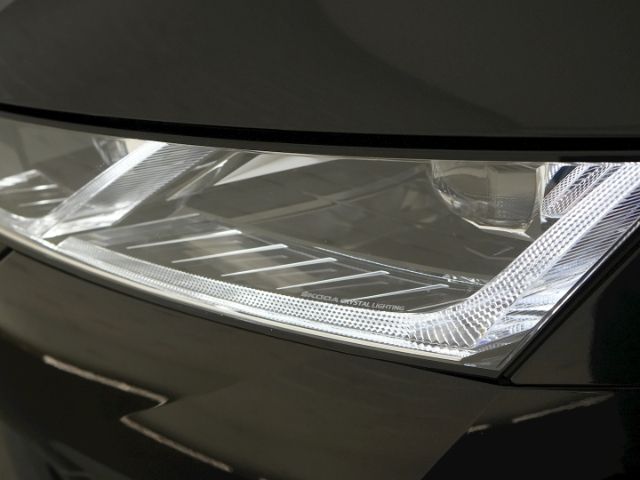Octavia COMBI TOUR TDI DSG+AHK+KLIMA+NAVI+LED-SC