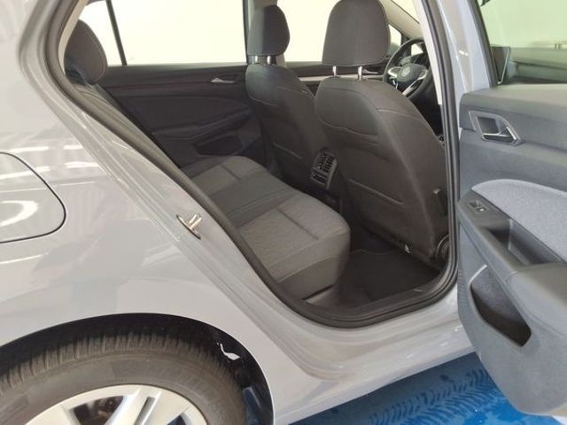 Golf VIII 1.5TSI DSG Life CLIMATRONIC+SHZ+KAMERA
