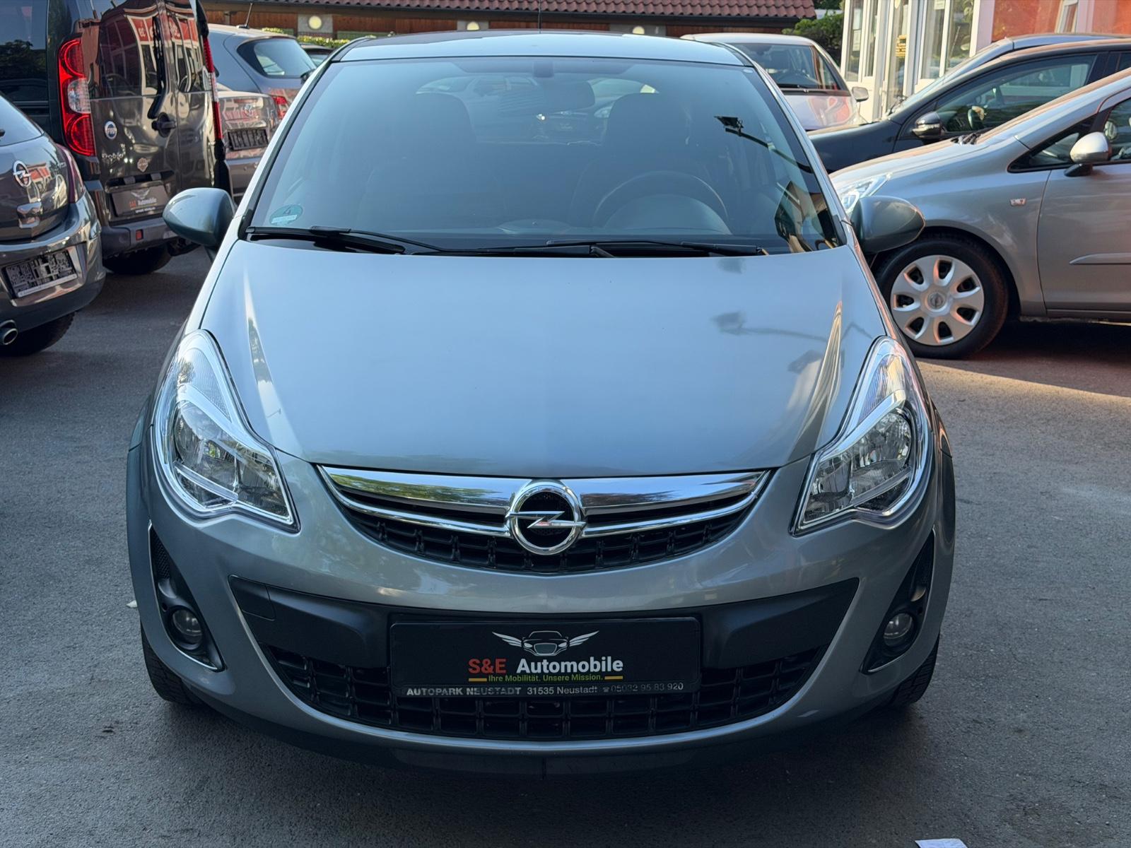 Opel Corsa D Satellite, Klima, TÜV Neu