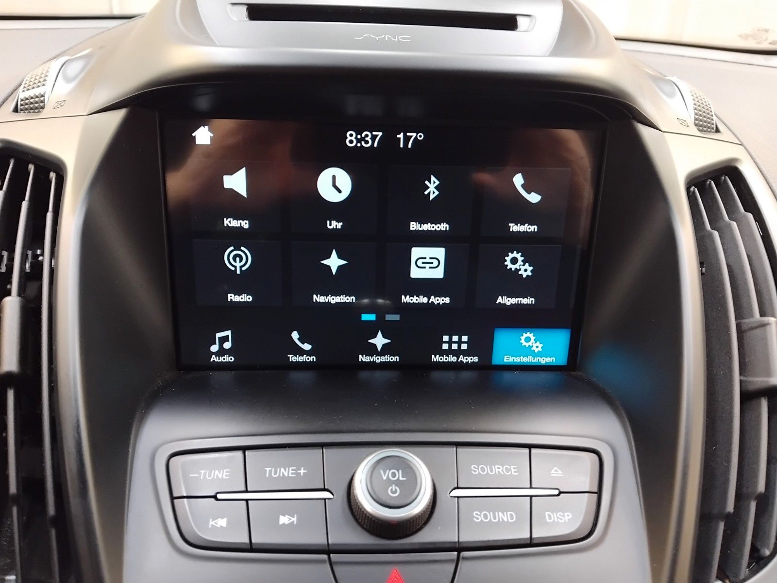 Ford Kuga (10/2017, Benzin)