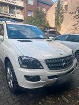 Mercedes-Benz Mercedes ML 320 TDI - Mercedes-Benz ML 320 in Essen