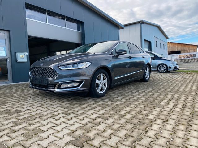 Ford Mondeo Lim. Vignale Kamera/SP-SITZE/18"/Navi/1Ha