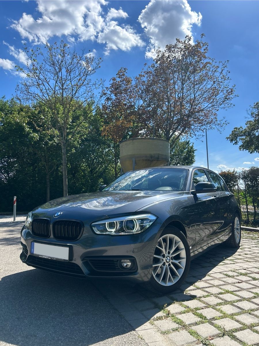 BMW 120i Advantage