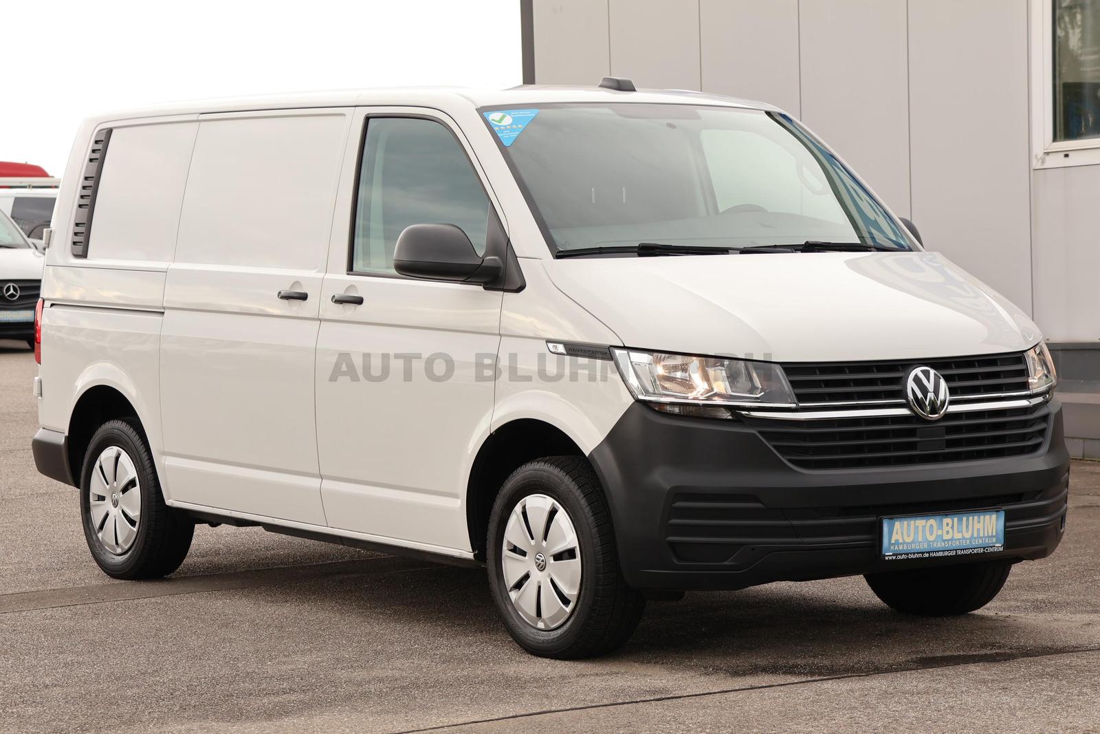 Volkswagen T6. TDI-SCR Kasten KR Klima AHK 2,5T 3-Sitze Cam