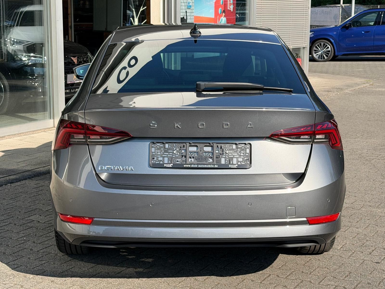 Fahrzeugabbildung SKODA Octavia 2.0TDI Style >VIRTU+HEAD+LED+SHZ+ACC+18"