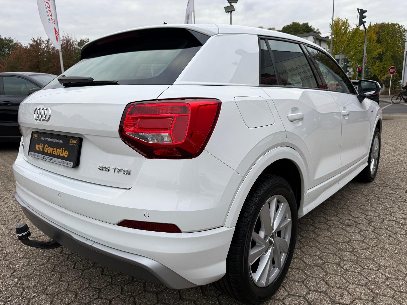 Audi Q2 35 TFSI*AHK*Tempomat*Leder*Navi*