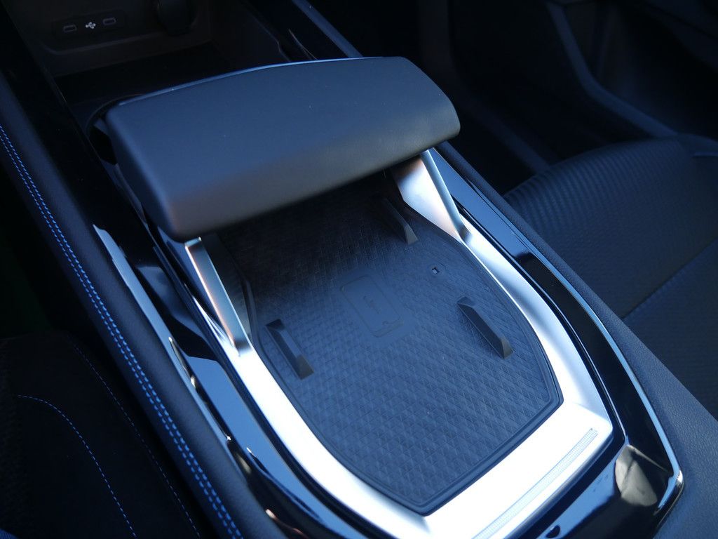 Fahrzeugabbildung Renault Austral Techno Esprit Alpine Mild Hybrid 160