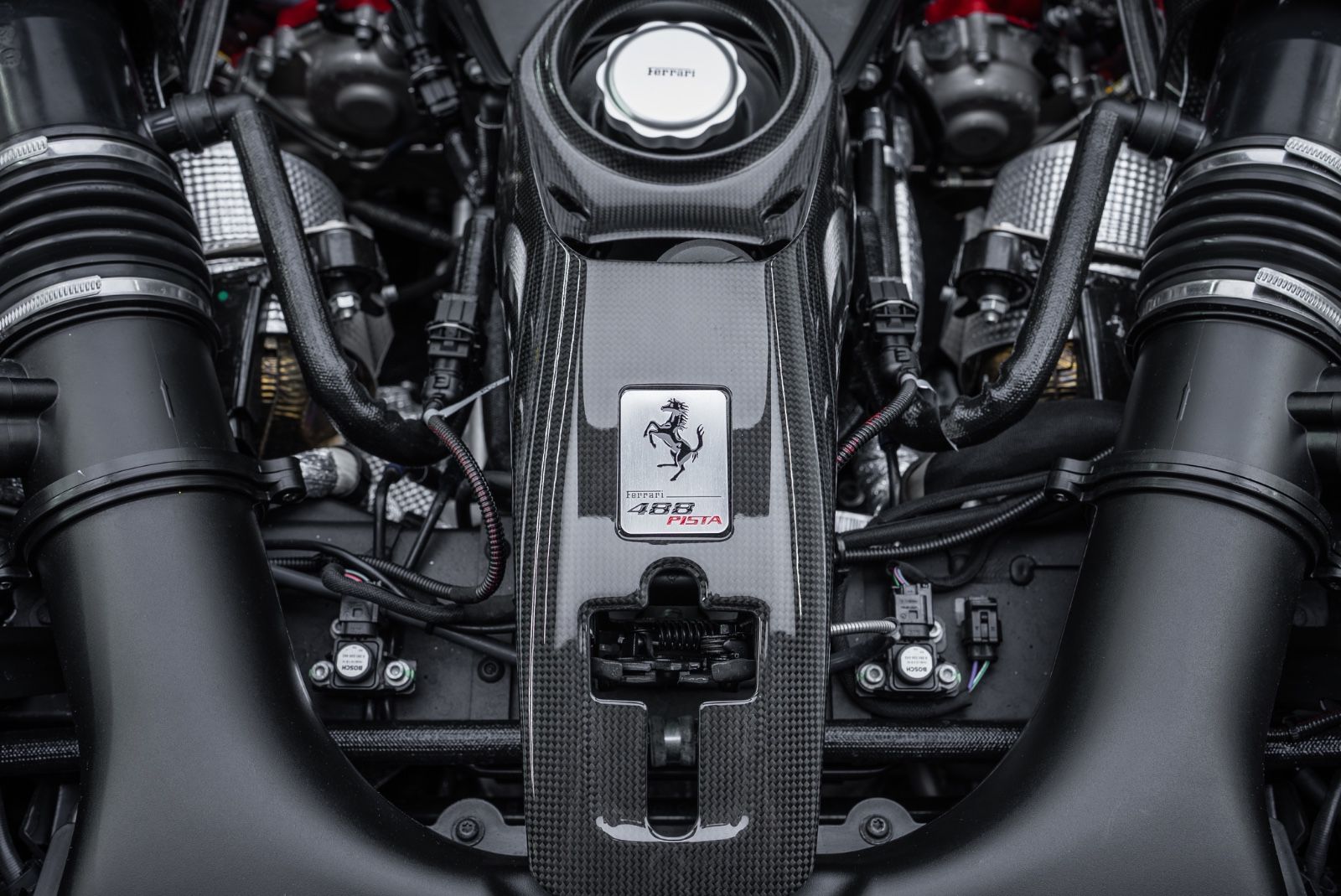 Fahrzeugabbildung Ferrari 488 Pista Piloti TOP/1. HD/LIMITED/CARBON/NEW