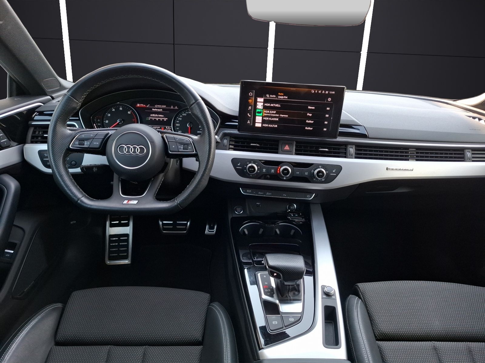 Fahrzeugabbildung Audi A5 Sportback 45 TFSI S-line S-tronic quattro Sta