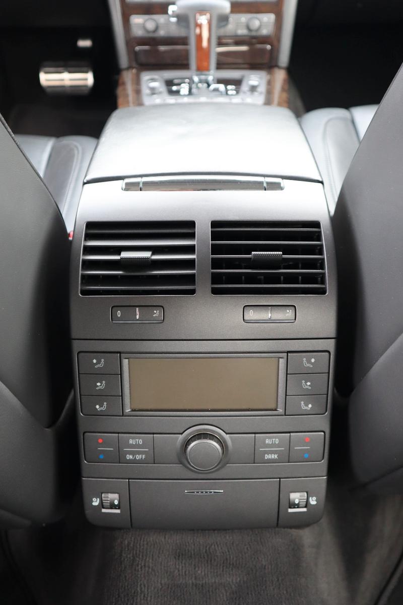 Volkswagen Phaeton 4.2 V8 4MOTION Tiptronic 5-Sitzer