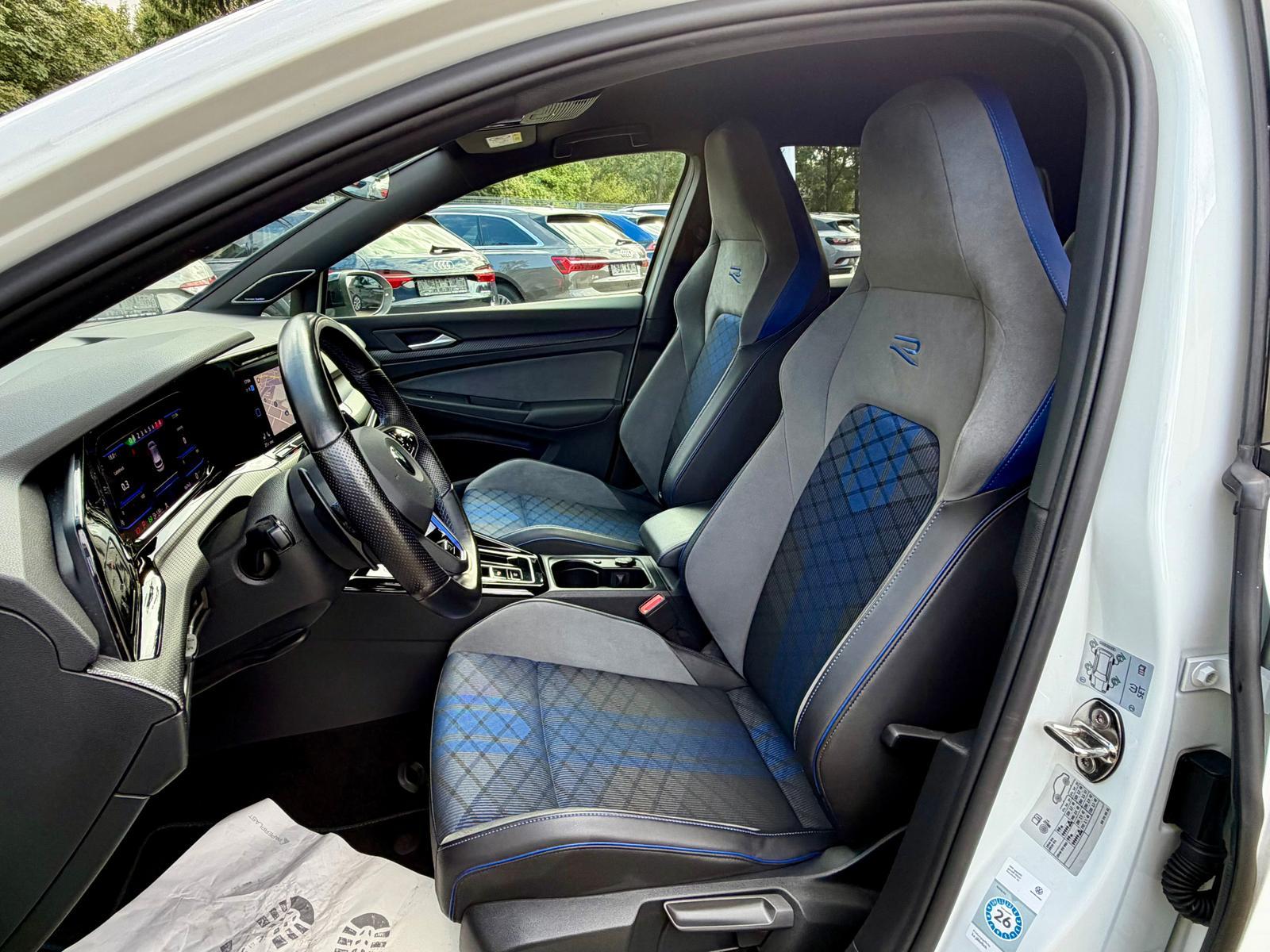 Volkswagen Golf 2.0 TSI R 4Motion *AKRAPOVIC*BLACK-STYLE*, миниатюра 10