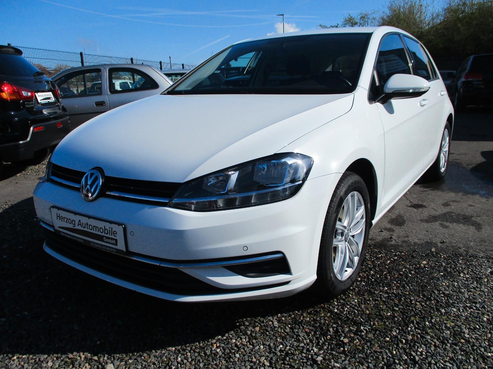 Volkswagen Golf VII Lim. Comfortline BMT/Start-Stopp ,