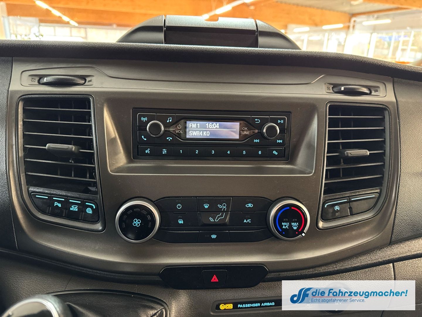 Fahrzeugabbildung Ford Transit Custom Kasten 280 L1 Trend WERKSTATT Tem