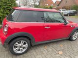 MINI Mini One  Rot  R56  75PS 1,6 Benzin - MINI MINI: 1.7